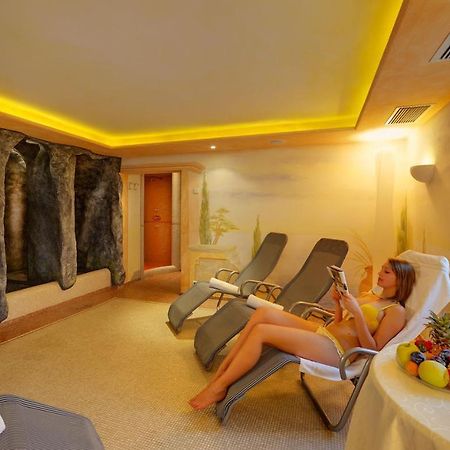 Hotel Laurin Lagundo Ngoại thất bức ảnh