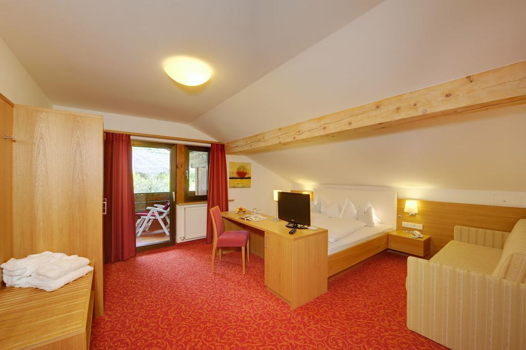 Hotel Laurin Lagundo Ngoại thất bức ảnh